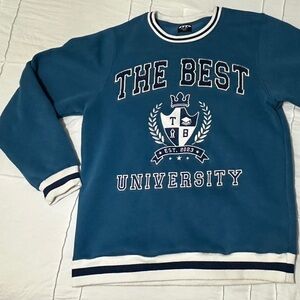 OTTO by Kris Blue Crewneck sweatshirt with White Accents size medium